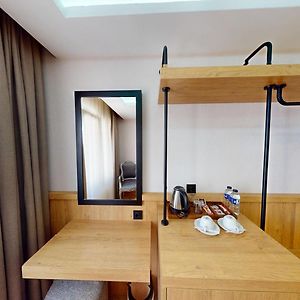 Budget Kamer met een King Size Bed
